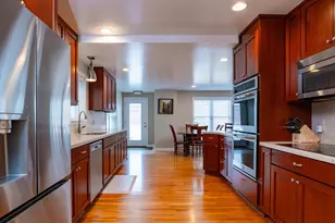 745 Mount Curve Blvd, Saint Paul, MN 55116 - Photo 3