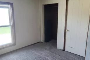 100 Greenback St NW, Sleepy Eye, MN 56085 - Photo 17