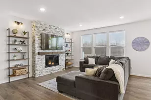 4732 Obsidian Wy, Victoria, MN 55386 - Photo 3