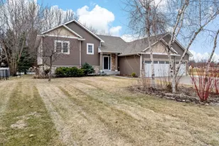 20599 Islandview Cir, Lakeville, MN 55044 - Photo 3