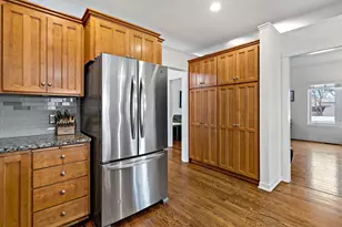 20599 Islandview Cir, Lakeville, MN 55044 - Photo 15