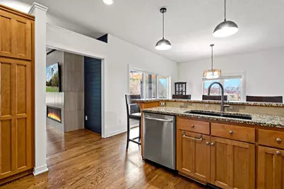 20599 Islandview Circle, Lakeville, MN 55044 - Photo 15