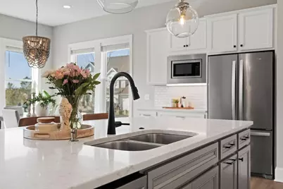 6055 Jewel Lane N, Plymouth, MN 55446 - Photo 7