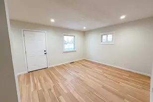 6907 52nd Ave N, Crystal, MN 55428 - Photo 3