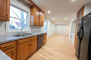 6907 52nd Ave N, Crystal, MN 55428 - Photo 7