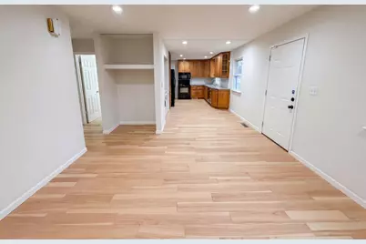6907 52nd Avenue N, Crystal, MN 55428 - Photo 3
