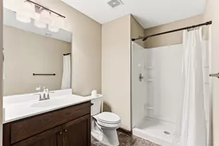 11206 Bushel Curve, Woodbury, MN 55129 - Photo 39