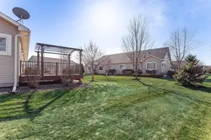 11206 Bushel Curve, Woodbury, MN 55129 - Photo 43