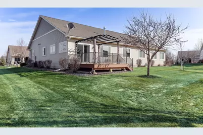 11206 Bushel Curve, Woodbury, MN 55129 - Photo 45