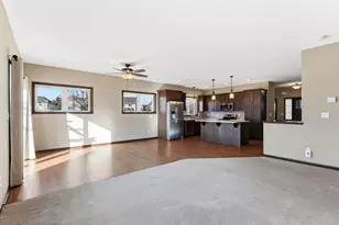 11206 Bushel Curve, Woodbury, MN 55129 - Photo 13