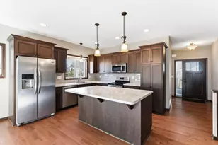 11206 Bushel Curve, Woodbury, MN 55129 - Photo 19