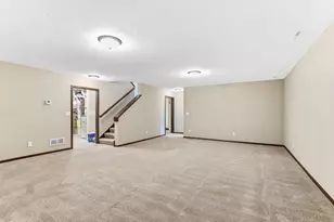 11206 Bushel Curve, Woodbury, MN 55129 - Photo 33