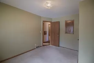 2187 Burr St, Maplewood, MN 55117 - Photo 25