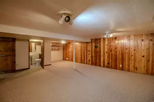 2187 Burr St, Maplewood, MN 55117 - Photo 45