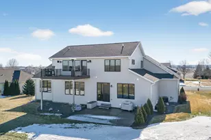 1730 8th St SE, Pine Island, MN 55963 - Photo 9