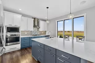 1730 8th St SE, Pine Island, MN 55963 - Photo 35