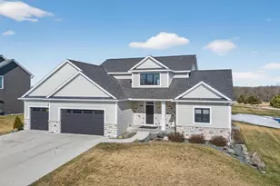 1730 8th St SE, Pine Island, MN 55963 - Photo 3