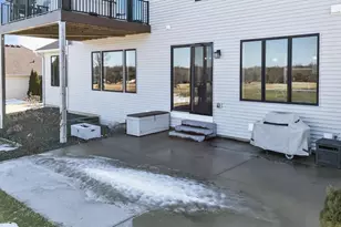 1730 8th St SE, Pine Island, MN 55963 - Photo 11