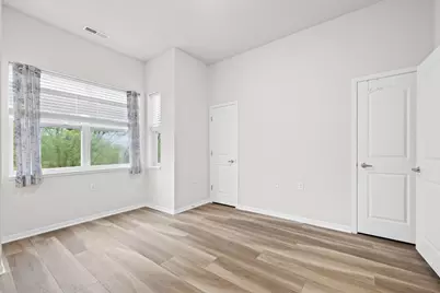 10075 City Walk Drive #104, Woodbury, MN 55129 - Photo 11