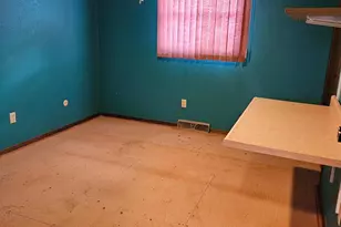 619 12th St N, Breckenridge, MN 56520 - Photo 9