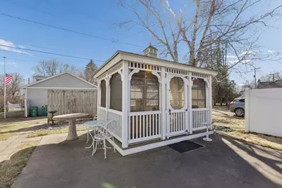 241 E 1st Street, Waconia, MN 55387 - Photo 23