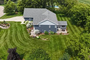 1412 Fairacre Ln SW, Willmar, MN 56201 - Photo 11