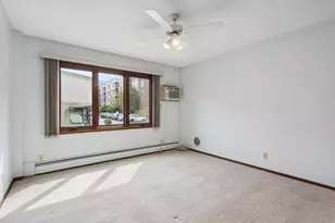 3200 Virginia Ave S, Saint Louis Park, MN 55426 - Photo 25