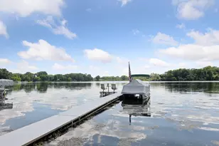 217 Peninsula Rd, Medicine Lake, MN 55441 - Photo 3