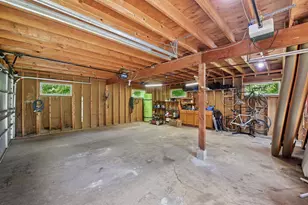 217 Peninsula Rd, Medicine Lake, MN 55441 - Photo 31