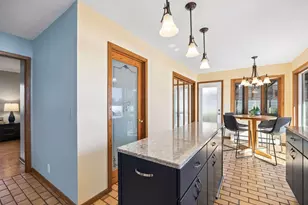 217 Peninsula Rd, Medicine Lake, MN 55441 - Photo 13