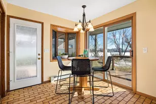 217 Peninsula Rd, Medicine Lake, MN 55441 - Photo 11