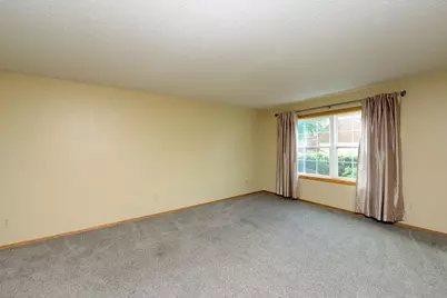 3210 15th Avenue S, Fargo,  58103 - Photo 5