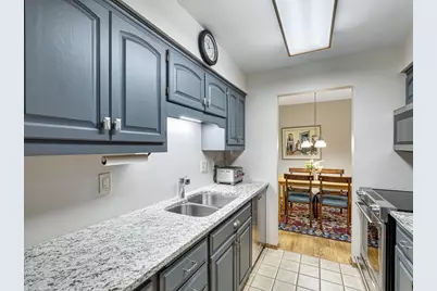 2220 Midland Grove Road #202, Roseville, MN 55113 - Photo 3