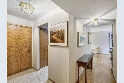 2220 Midland Grove Road #202, Roseville, MN 55113 - Photo 9