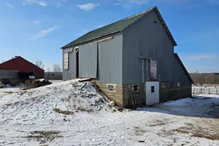 692 250th St, Woodville, WI 54028 - Photo 5