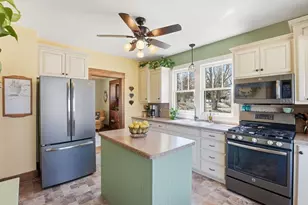 223 Summit Ave S, Sauk Rapids, MN 56379 - Photo 11