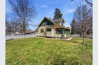 223 Summit Avenue S, Sauk Rapids, MN 56379 - Photo 3