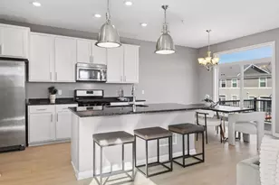 6998 Archer Trl, Inver Grove Heights, MN 55077 - Photo 7