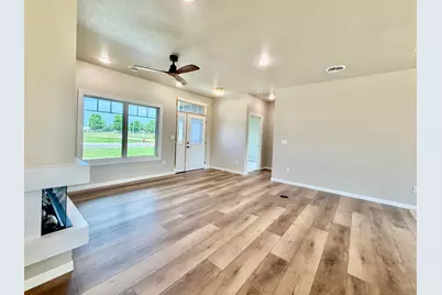 432 N School Street N, Tyler, MN 56178 - Photo 5