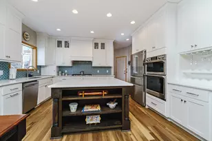 9460 138th St W, Savage, MN 55378 - Photo 15