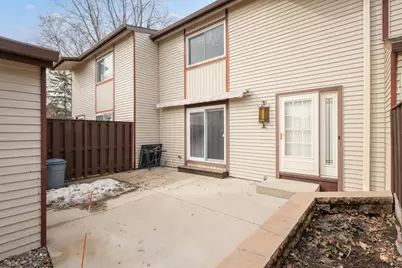 1656 Meadow Circle SE, Rochester, MN 55904 - Photo 25