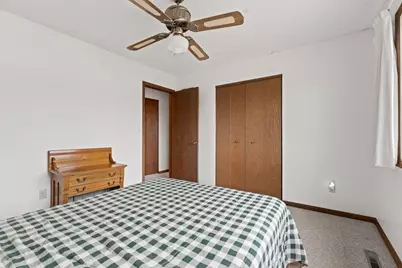 1656 Meadow Circle SE, Rochester, MN 55904 - Photo 17