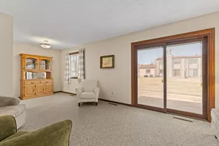 1656 Meadow Cir SE, Rochester, MN 55904 - Photo 11