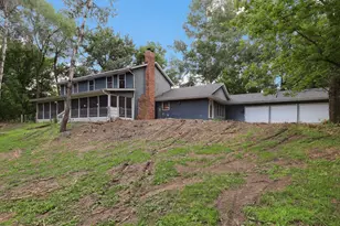 15432 Highwood Dr, Minnetonka, MN 55345 - Photo 1
