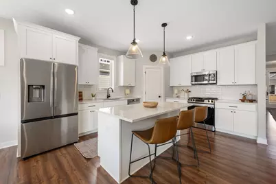 10811 40th Street N, Lake Elmo, MN 55042 - Photo 3