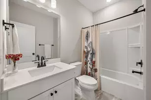 10811 40th St N, Lake Elmo, MN 55042 - Photo 21