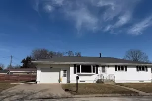 4710 W 9th St, Winona, MN 55987 - Photo 1