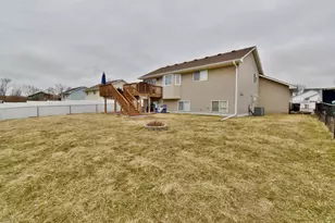 408 4th St N, Montrose, MN 55363 - Photo 5