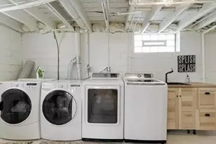 1742 Dayton Ave, Saint Paul, MN 55104 - Photo 17