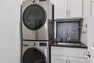 9634 Belmont Ln, Eden Prairie, MN 55347 - Photo 15